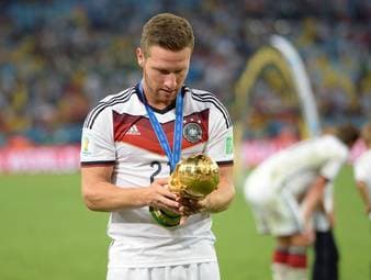 Er will, dass die Fußball-Nation grundlegend umdenkt