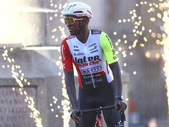 Wechsel-Hammer um Tour-Held