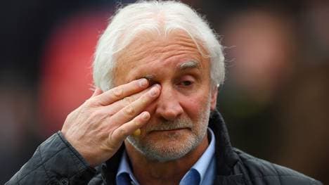 Rudi Völler steckt mit Leverkusen im Abstiegskampf