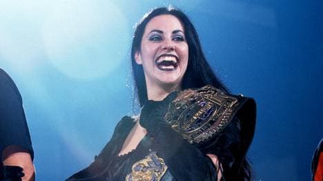 Daffney hielt bei WCW kurz den Cruiserweight-Titel der Männer