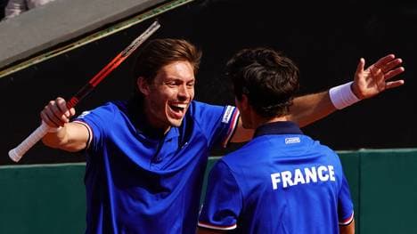 Nicolas Mahut (l.) und Pierre-Hugues Herbert brachten Frankreich in Führung