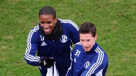 FC Schalke - Training & Press Conference, Jefferson Farfan (l.) und Julian Draxler