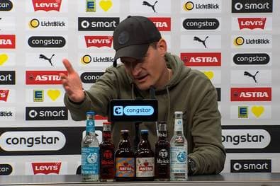 "Tierisch aufgeregt": Blessin macht Schiri-Ärger Luft