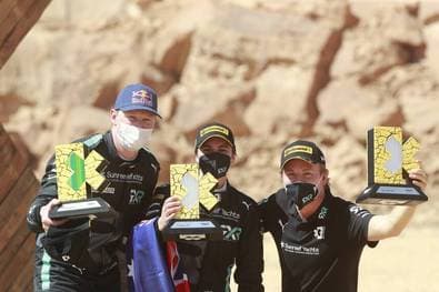 Premierenerfolg für Rosberg! Hamiltons Team auf Podest