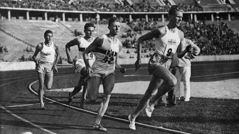 Vor 84 Jahren stellte Rudolf Harbig (m.) einen Weltrekord über 1.000 Meter auf