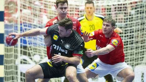 Voller Einsatz gegen Dänemark: DHB-Kapitän Johannes Golla