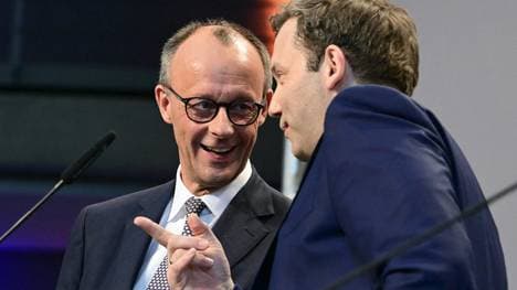 Friedrich Merz und Lars Klingbeil stärken den Sport