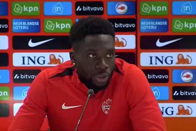 "Jeder genießt es": Von diesem Trainer schwärmt Davies