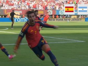 Spanien ist Weltmeister! La Furia Roja bezwingt Argentinien im Finale dank des goldenen Treffers von Ferran Torres mit 1:0. Für die Iberer ist es der zweite WM-Titel in der Geschichte.