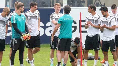 Die deutsche Nationalmannschaft führt die FIFA-Weltrangliste weiter an