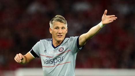 Bastian Schweinsteiger mit Verletzung ausgewechselt in Nachspielzeit