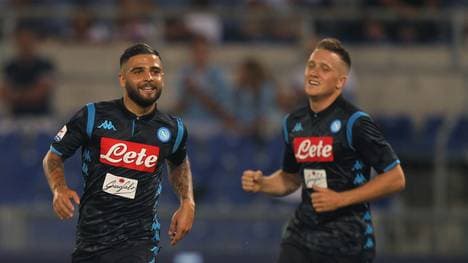 Lorenzo Insigne (l.) erzielte bei Ancelottis Debüt das Siegtor für Neapel