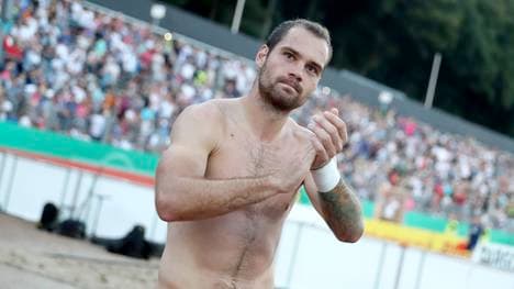 TuS Erndtebrueck v Hamburger SV - DFB Cup