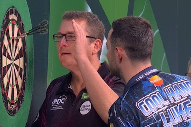 Kurioser Dart! Hier muss der Caller ganz genau hinschauen