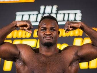 Tiafack gewinnt dritten Profikampf