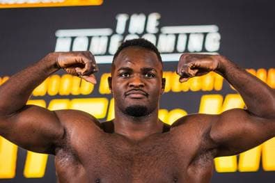 Tiafack gewinnt dritten Profikampf