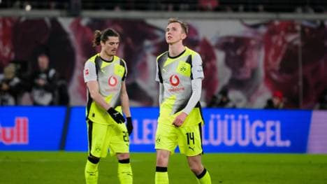 Dortmunds Sabitzer und Beier (r.) 