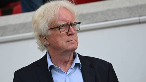 Zurück im Profifußball: Winfried Schäfer