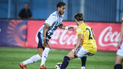 Ramadan Sobhi (l.) im Trikot des ägyptischen Topvereins Pyramids