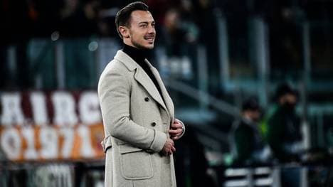 Jaissle bedankt sich nach dem Titel mit Al-Ahli