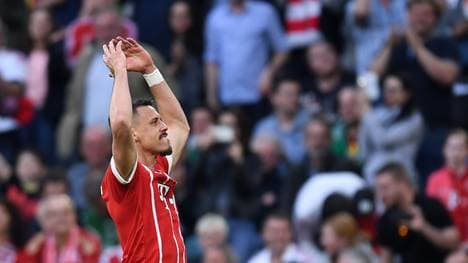 FBL-GER-BUNDESLIGA-BAYERN MUNICH-MOENCHENGLADBACH