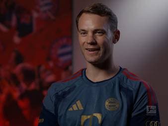 Durch die Bundesliga-Rückkehr des FC Schalke bekommt Manuel Neuer wieder ein Duell mit seiner Vergangenheit. Dabei freut sich der Bayern-Torwart über die Entwicklung seines Heimatvereins.