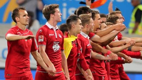 MSV Duisburg v 1. FC Kaiserslautern - 2. Bundesliga