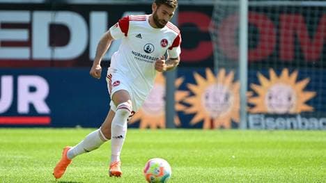 Valentini spielt für weniger Geld weiterhin für den Club