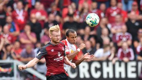 SSV Jahn Regensburg v 1. FC Nuernberg - Second Bundesliga