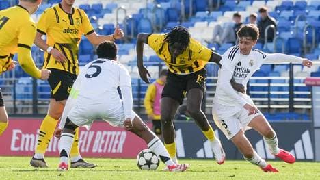 Im Duell der Juniorenteams von Borussia Dortmund und Real Madrid kochten nach Abpfiff die Emotionen über