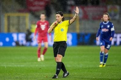 Pfeifen, winken und funken als Berufung