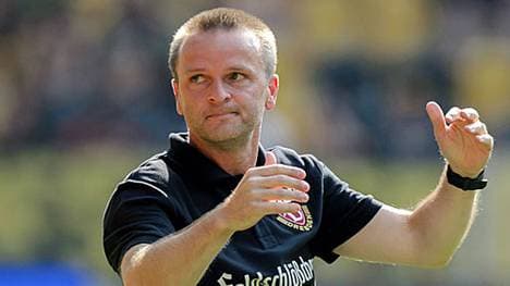 Muss zum Hinrundeschluss ohne Robin Fluß auskommen: Dynamo-Coach Stefan Böger