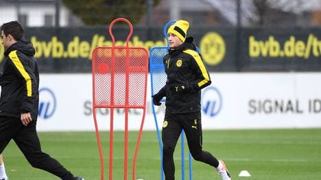 Marco Reus trainiert wieder mit seinem Teamkollegen