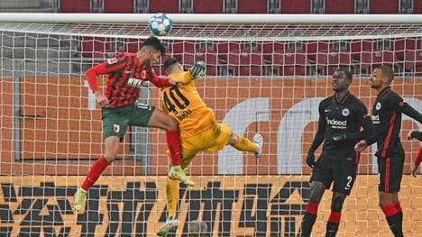 SGE-Keeper Diant Ramaj (M.) feierte sein BL-Debüt