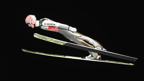 Severin Freund kämpft in Oberstdorf um den Sieg mit