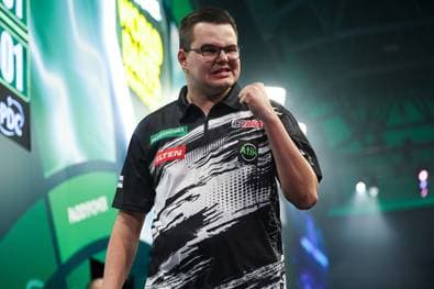 Van Veen stürmt ins Viertelfinale