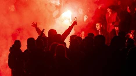 Pyro auf Schalke: Kaiserslautern zur Kasse gebeten