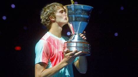 Alexander Zverev fährt seinen ersten Sieg auf der ATP-Tour ein