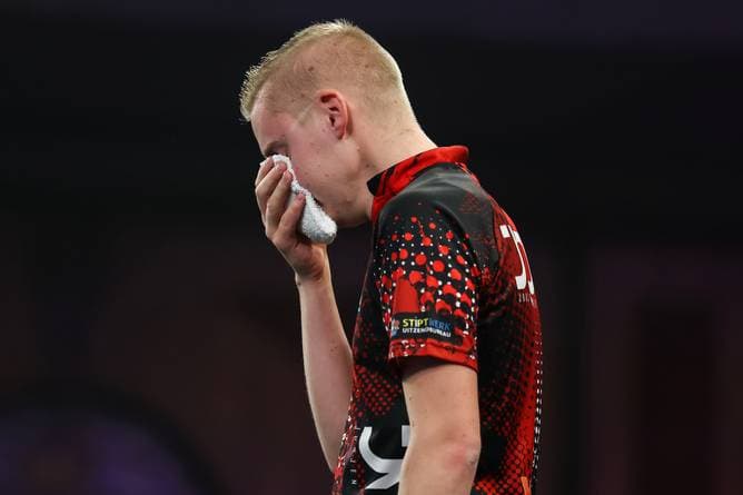 "Keine so gute Idee": Debütant erklärt Spray-Einsatz