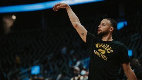 Steph Curry und Team LeBron setzen sich im All-Star Game durch