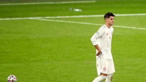 Álvaro Morata wird über die sozialen Medien beleidigt