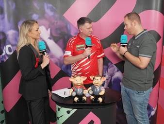 Krzysztof Ratajski spricht nach seinem Sieg über Luke Woodhouse über seinen nächsten Gegner Luke Littler.