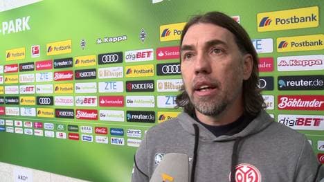 Martin Schmidt würde gerne mehr über Fußball reden