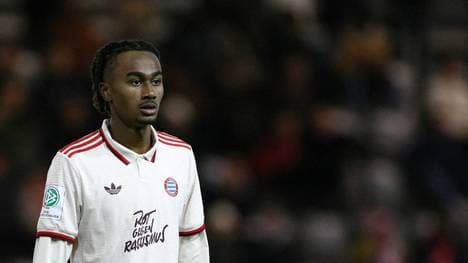 Jonah Kusi-Asare steht erstmals im Bayern-Kader der Profis