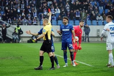 Platzverweise und aberkanntes Tor! KSC hadert nach Packung