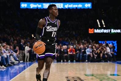 Schröder feiert Comeback - Curry mit Gala-Vorstellung