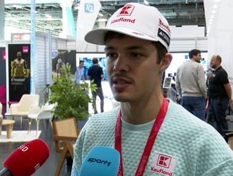 Der Anzug-Skandal im norwegischen Team bei der Nordischen Ski-WM 2025 wirkt immer noch nach. Die DSV-Adler um Andreas Wellinger, Pius Paschke und Philipp Raimund sowie Bundestrainer Stefan Horngacher blicken nach wie vor mit Skepsis auf dieses Thema.