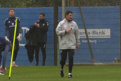 "Musste passen": Aufstiegstrainer feiert sein Einjähriges