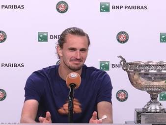French-Open-Sieger Alexander Zverev blickt nach seinem ersten Grand-Slam-Titel auf schwierige Monate zurück und erklärt, warum es ihm egal wäre, als schlechtester Grand-Slam-Sieger bezeichnet zu werden.