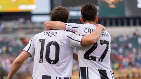 Kann Juventus (im Bild: K. Yildiz, A. Cambiaso) gegen den Favoriten Manchester City überraschen?